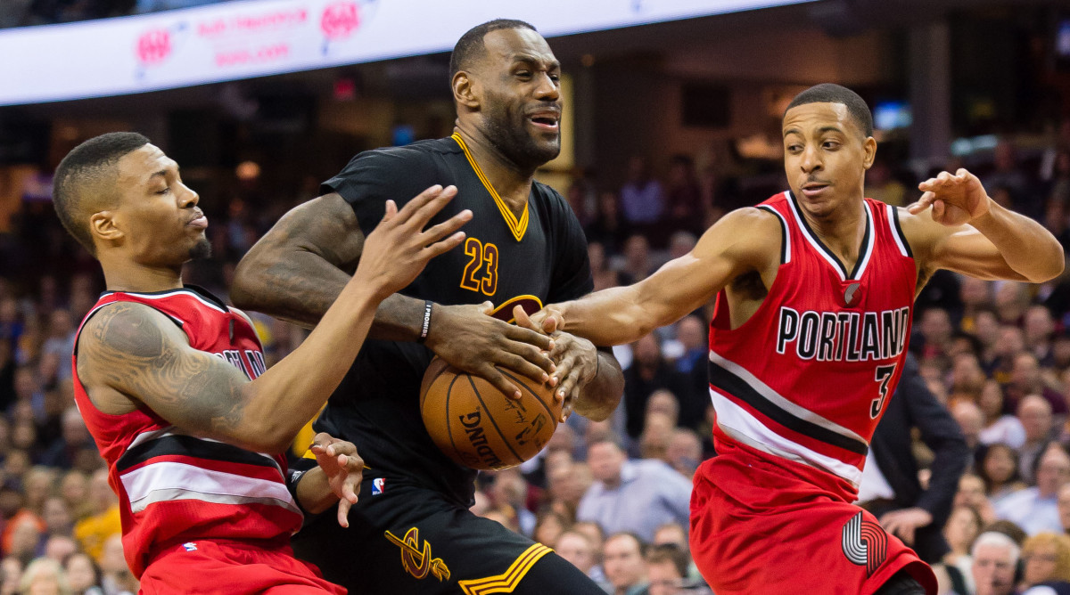 lebron_cj_mccollum_.jpg